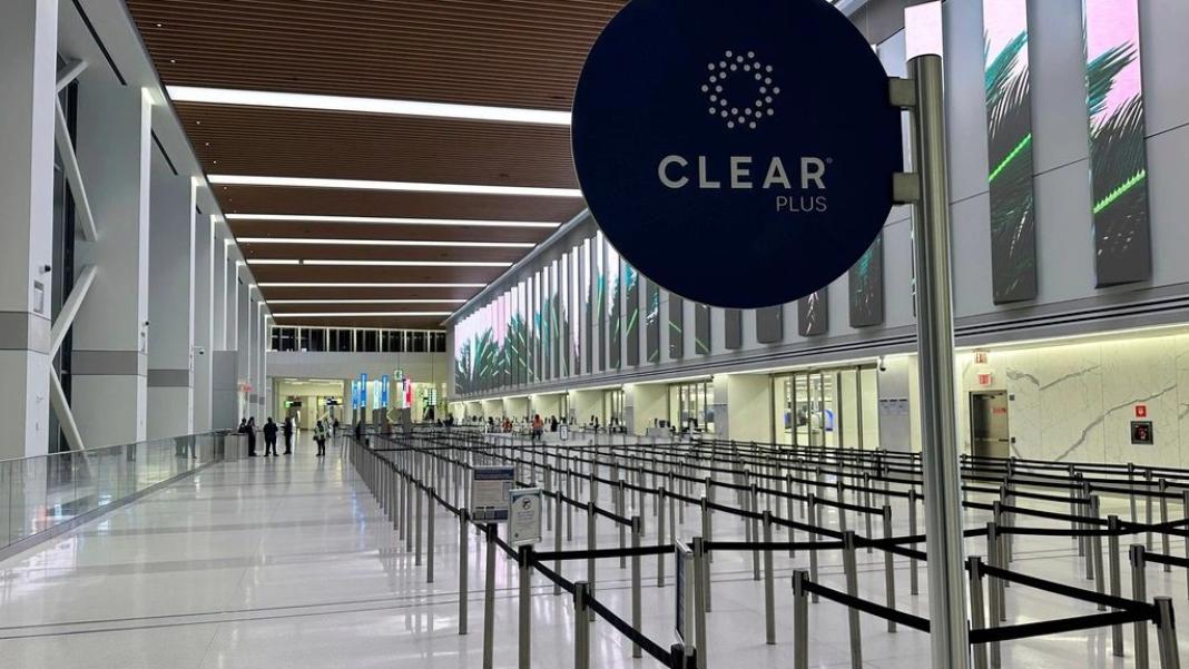 ΗΠΑ: 40 μέρες shutdown – Παραλύουν τα αεροδρόμια με χιλιάδες ακυρώσεις πτήσεων