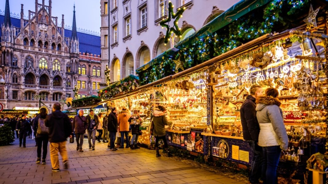 Λιγότερα χρήματα για δώρα θα ξοδέψουν τα φετινά Χριστούγεννα οι Γερμανοί