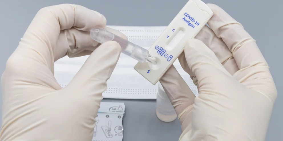 ΕΟΔΥ: Έξι νέοι θάνατοι από Covid-19 και ένας από γρίπη την τελευταία εβδομάδα