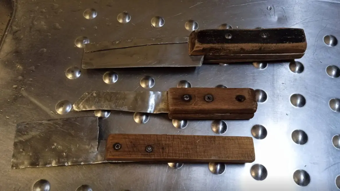 Αστυνομική επιχείρηση στις φυλακές Τρικάλων: Κατασχέθηκαν μαχαίρια και κινητά