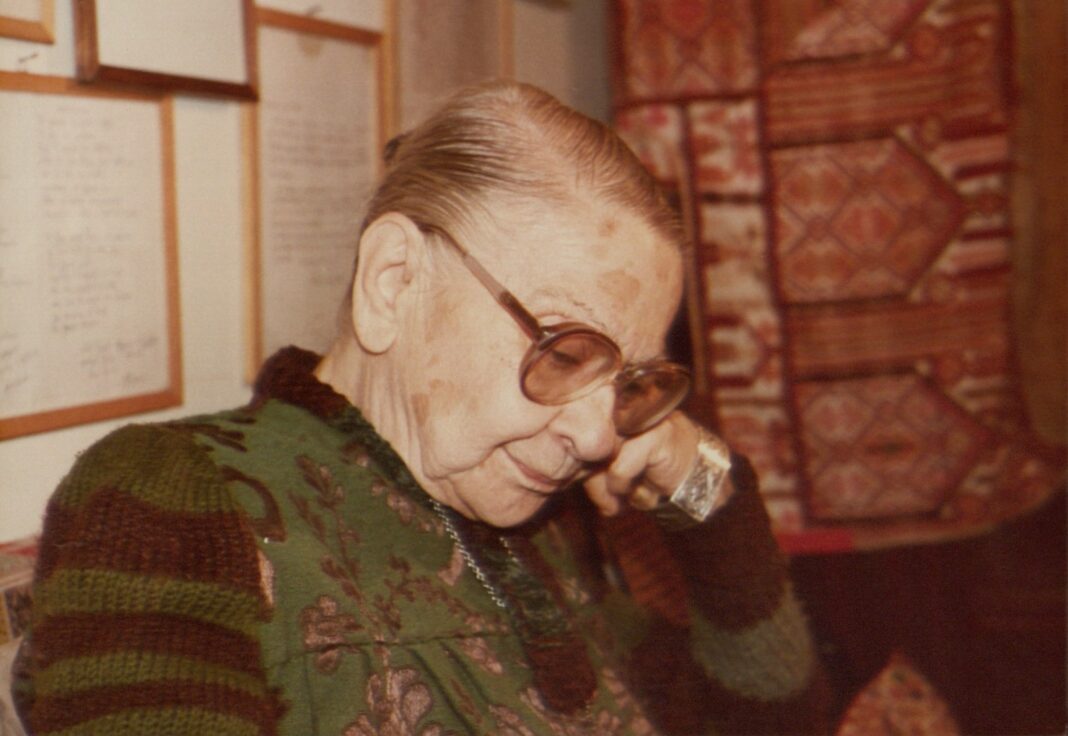 Για τη μεγάλη κομμουνίστρια παιδαγωγό και πεζογράφο Έλλη Αλεξίου