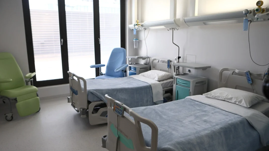 Για 40 λεπτά οι γιατροί έδιναν μάχη να επαναφέρουν τον 3χρονο που έπεσε από μάντρα