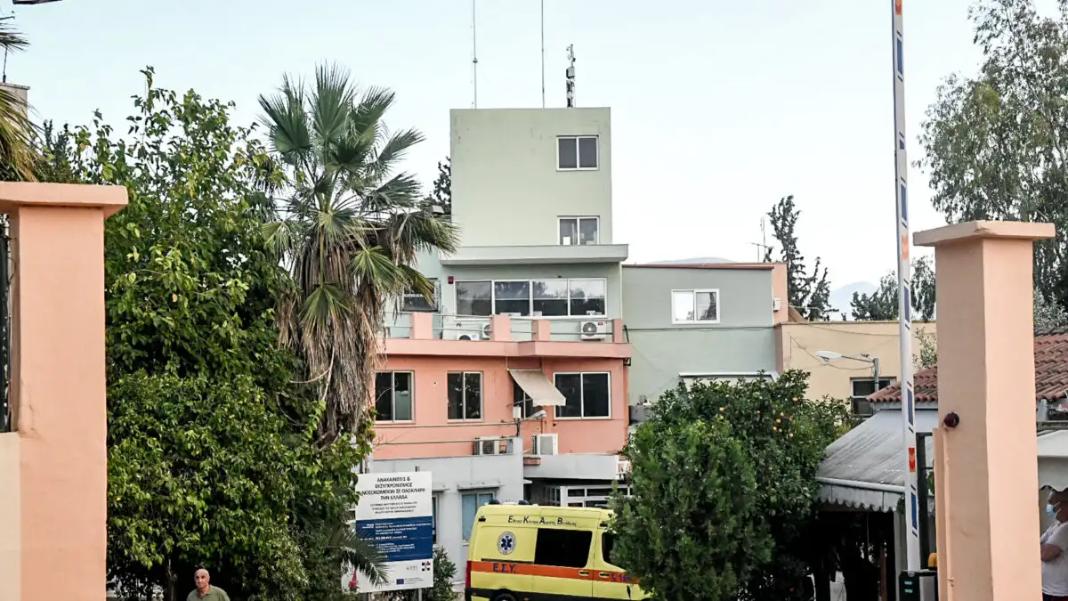 Αχαΐα: Αγκαλιά έπεσαν από τα 2 μέτρα ο 25χρονος με τον 3χρονο που σκοτώθηκε – Έρευνα για το δυστύχημα