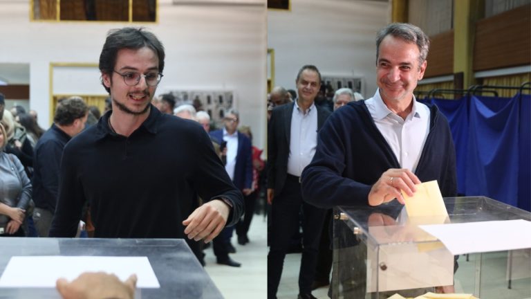Εκλογές ΝΔ: Μαζί με τον γιο του ψήφισε ο Κυριάκος Μητσοτάκης