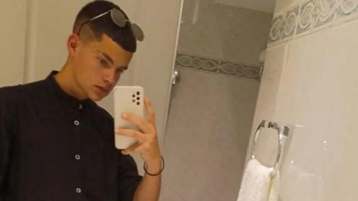 Απογειώθηκε από τη Ρόδο το C-130 με τη σορό του 19χρονου Ραφαήλ