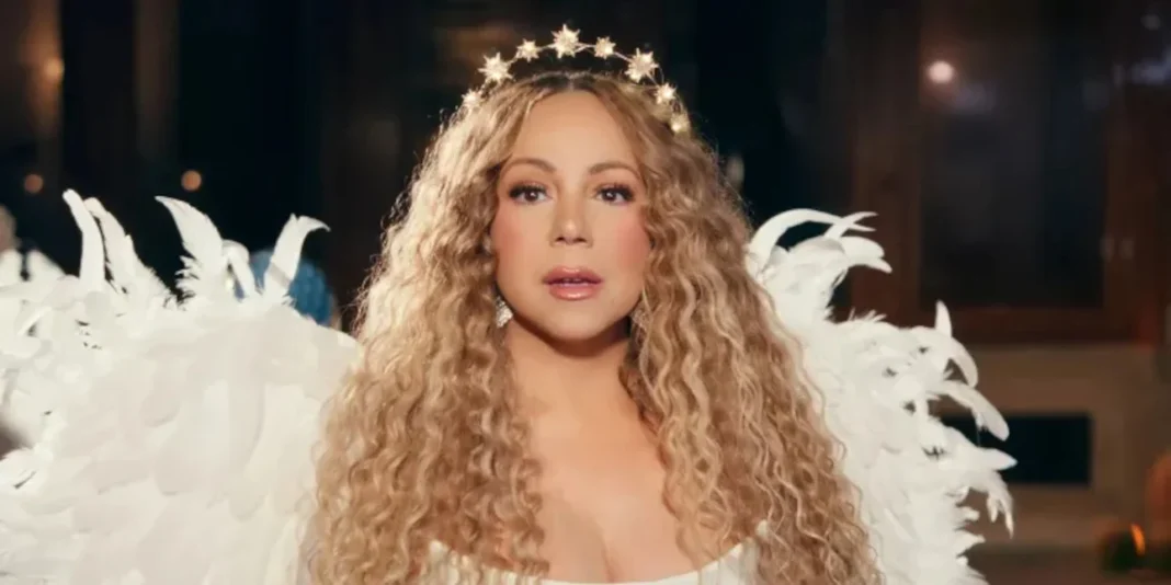 Η Μαράια Κάρεϊ… ξεπάγωσε και κήρυξε την αντίστροφη μέτρηση για τα Χριστούγεννα