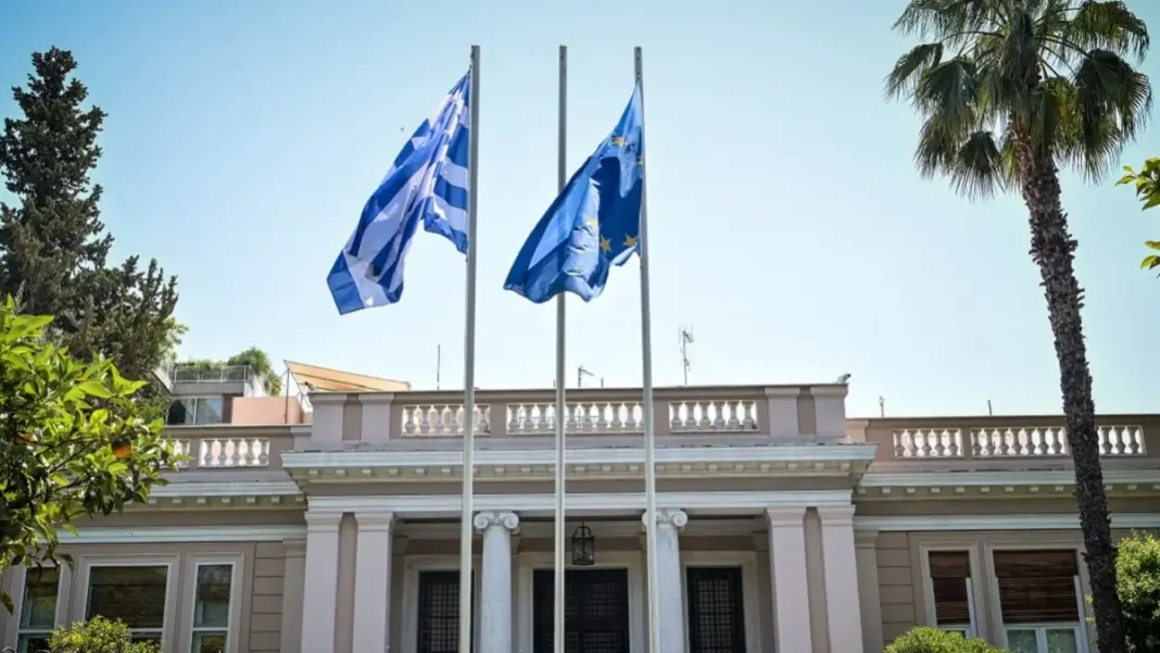 Άμεση απάντηση της Αθήνας στη ρωσική πρόκληση: Απειλές κατά κυρίαρχων κρατών αυτοδικαίως απορρίπτονται