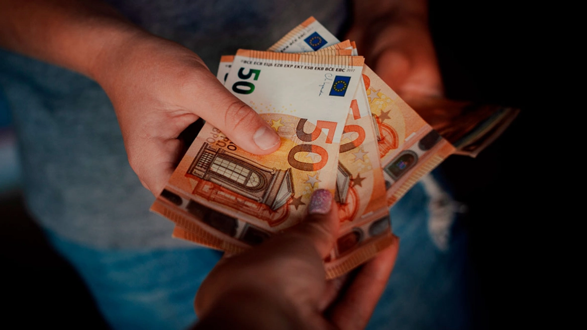 Επίδομα 250 ευρώ – Επιστροφή ενοικίου: Πότε θα τα λάβουν οι δικαιούχοι