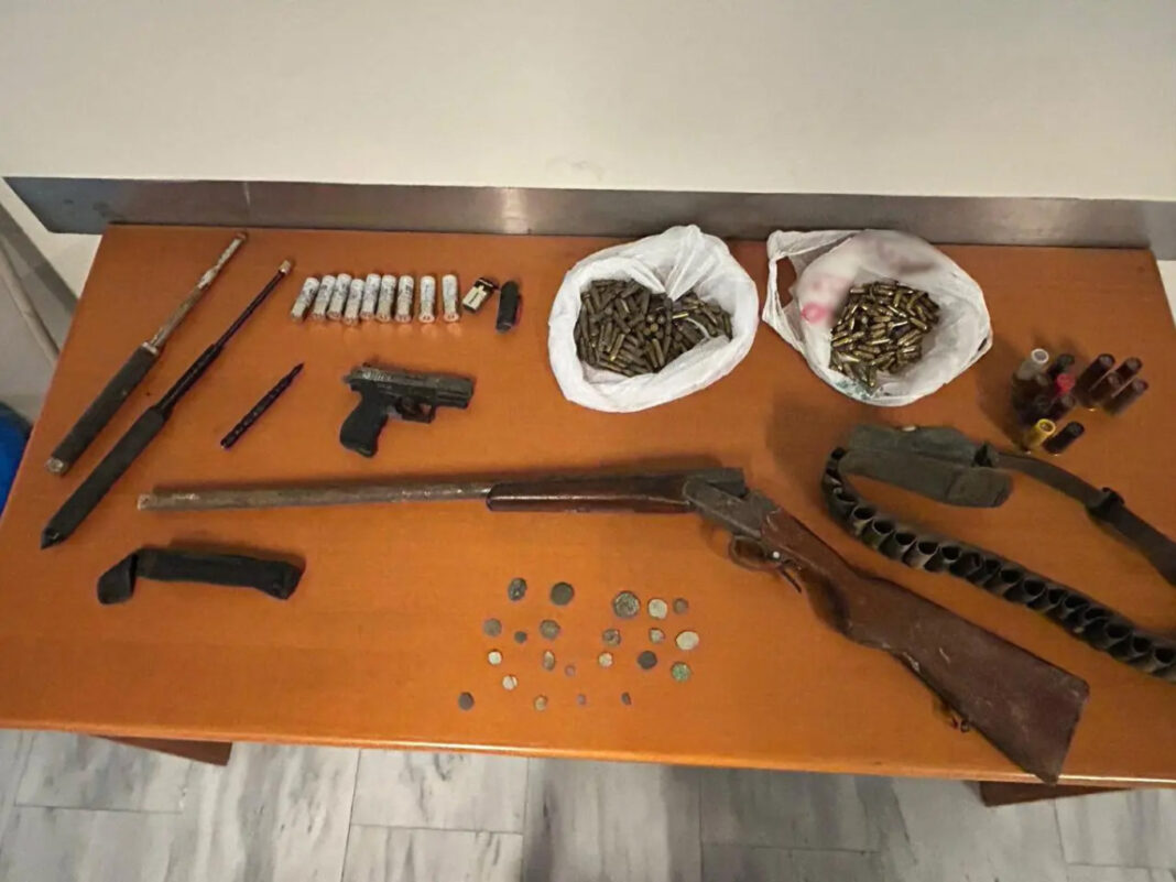 Μακελειό στα Βορίζια: Ο γαμπρός του Καργάκη πυροβολούσε από ψηλά, λένε πηγές της αστυνομίας