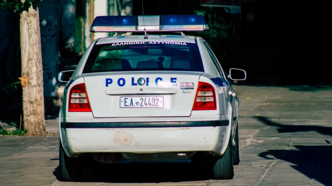 Τρόμος για 16χρονη στον Χολαργό – Την ακολουθούσε ομάδα νεαρών και κρύφτηκε σε κάβα