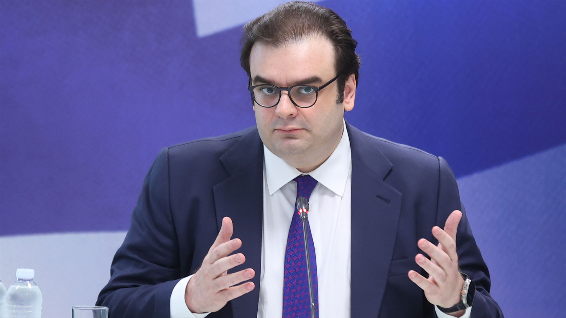 Αντίστροφη μέτρηση για την εκλογή νέου προέδρου στο Eurogroup