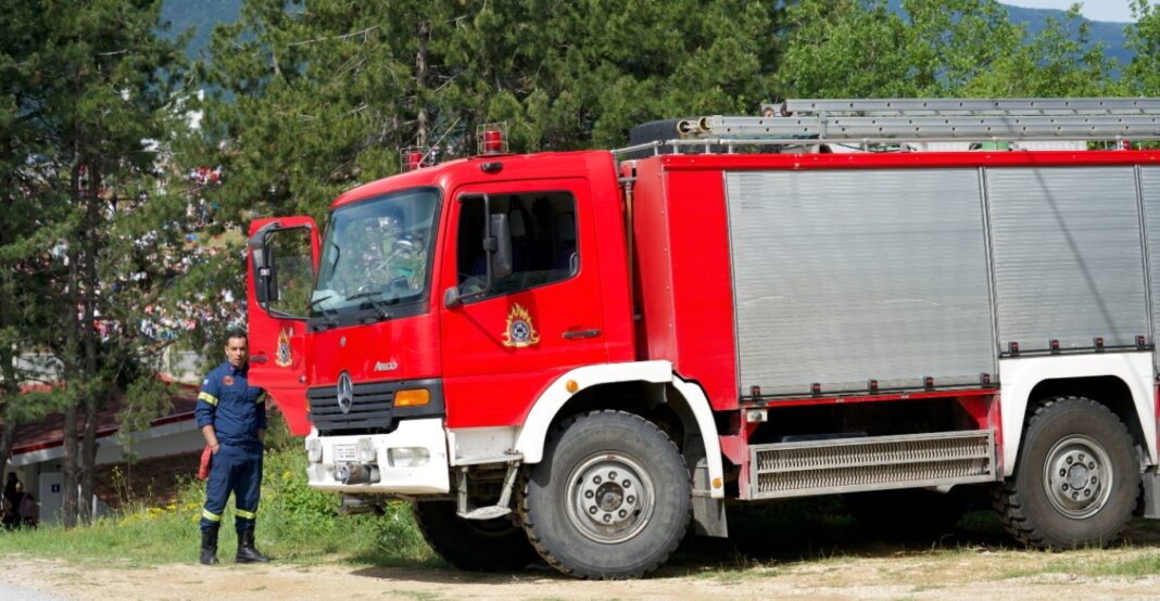 Ένας νεκρός σε φωτιά σε χωράφι στην Εύβοια – Στο σημείο πυροσβεστικές δυνάμεις