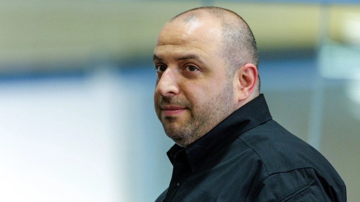 Εκτός Ουκρανίας βρίσκεται ο πρώην υπουργός Άμυνας – Πιθανή η εμπλοκή του στο σκάνδαλο διαφθοράς