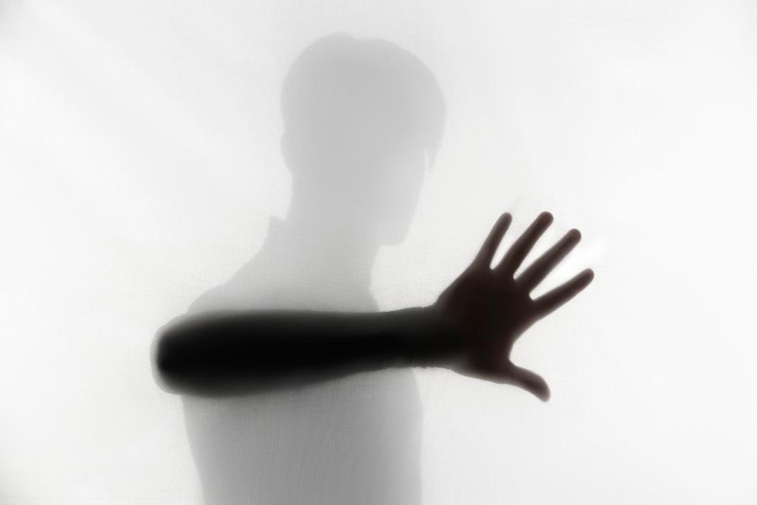 Βόλος: Πατέρας δύο παιδιών ο λιμενικός που κατηγορείται για ασέλγεια – «Μην το πείτε στην οικογένειά μου»