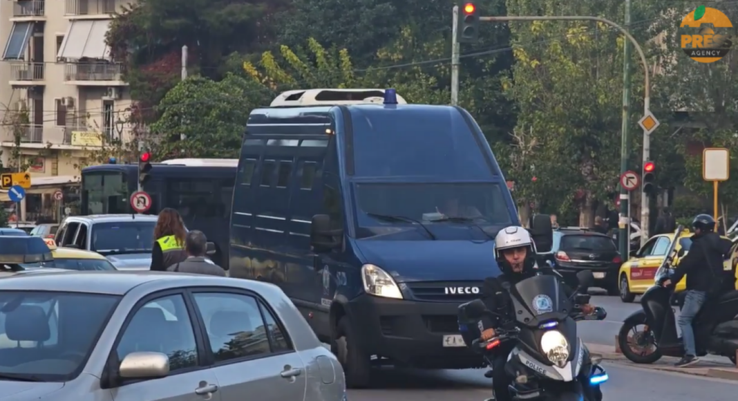 Υπό δρακόντεια μέτρα η δίκη για τη δολοφονία του 54χρονου τοπογράφου στο Ψυχικό