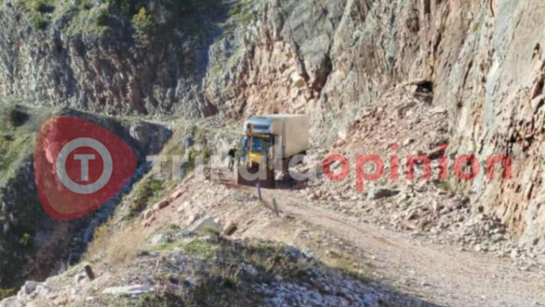 Τρίκαλα: Οδηγός νταλίκας παραπλανήθηκε από GPS και εγκλωβίστηκε σε χωματόδρομο