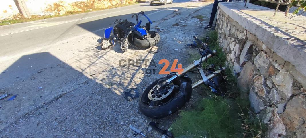 Σοκαριστικό τροχαίο στα Χανιά: Μηχανή «κόπηκε» στη μέση – Δείτε φωτογραφίες