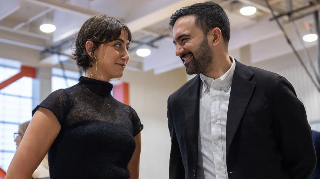 Ράμα Ντουβάτζι: Ποια είναι η νεότερη Πρώτη Κυρία στην ιστορία της Νέας Υόρκης