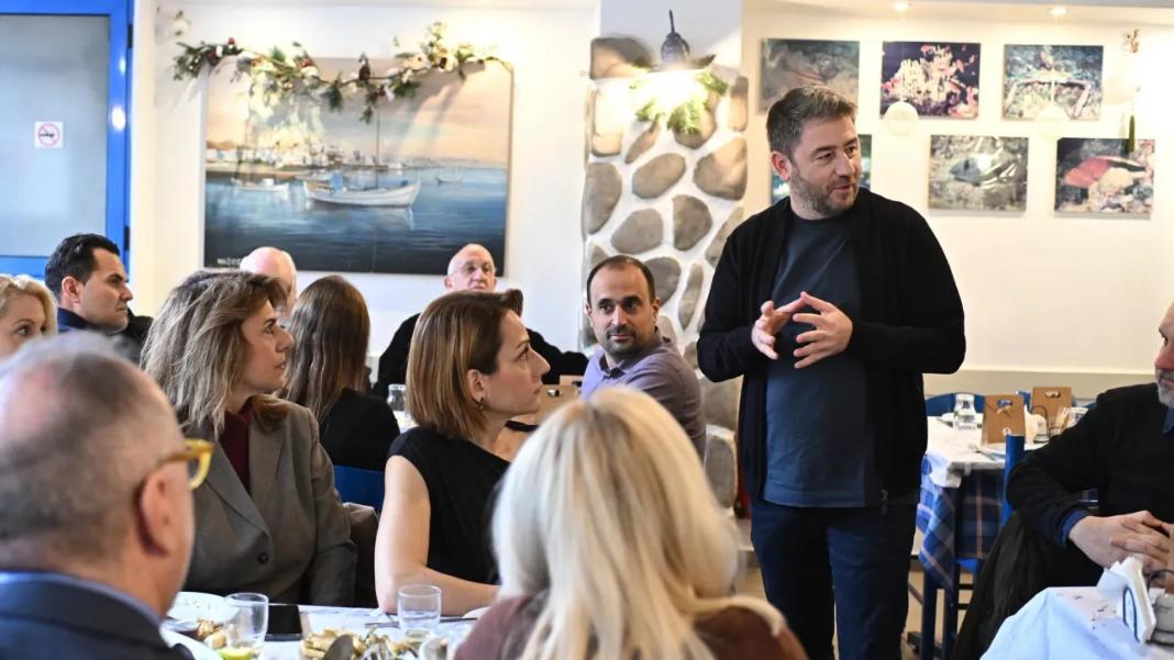 Η νέα παρέμβαση του ΓΑΠ και η ανάλυση του Ανδρουλάκη