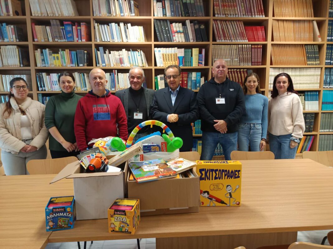 Η Ομάδα «Νοιάζομαι και Δρω» στο πνεύμα των Χριστουγέννων