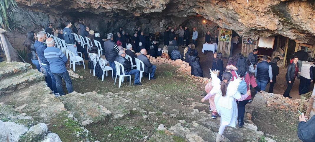 Χανιά: Η Σύναξις της Υπεραγίας Θεοτόκου στον Σπήλαιο Αγίου Αντωνίου Στερνών