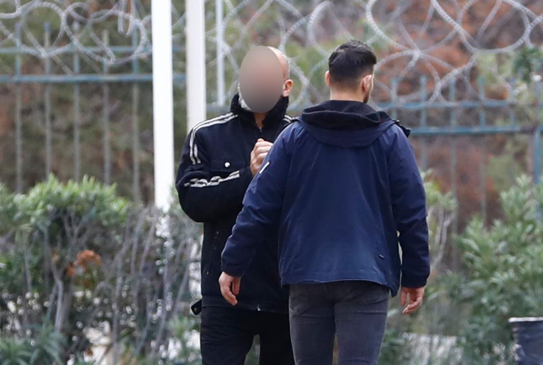 Εγκλημα στο Κολωνάκι: Οι καταθέσεις που στρίμωξαν τον μητροκτόνο