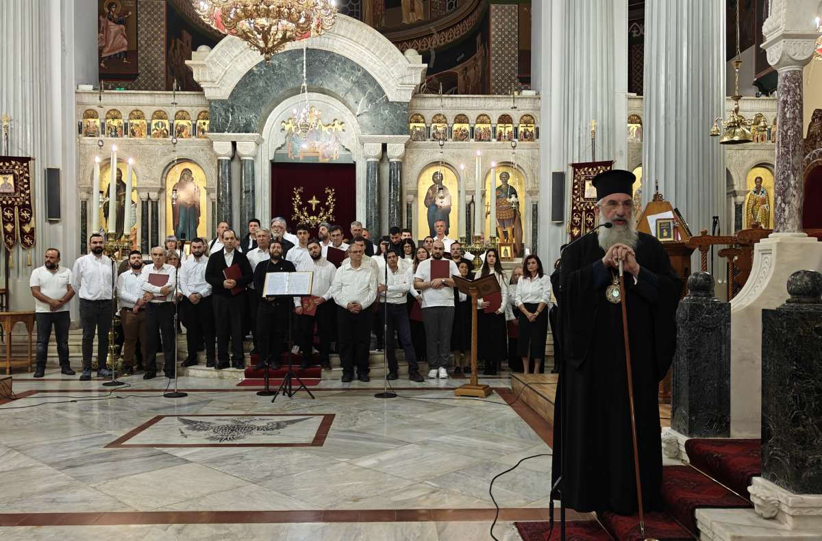 Βρήκαν την ευκαιρία να ευχηθούν στον Aρχιεπίσκοπο Κρήτης