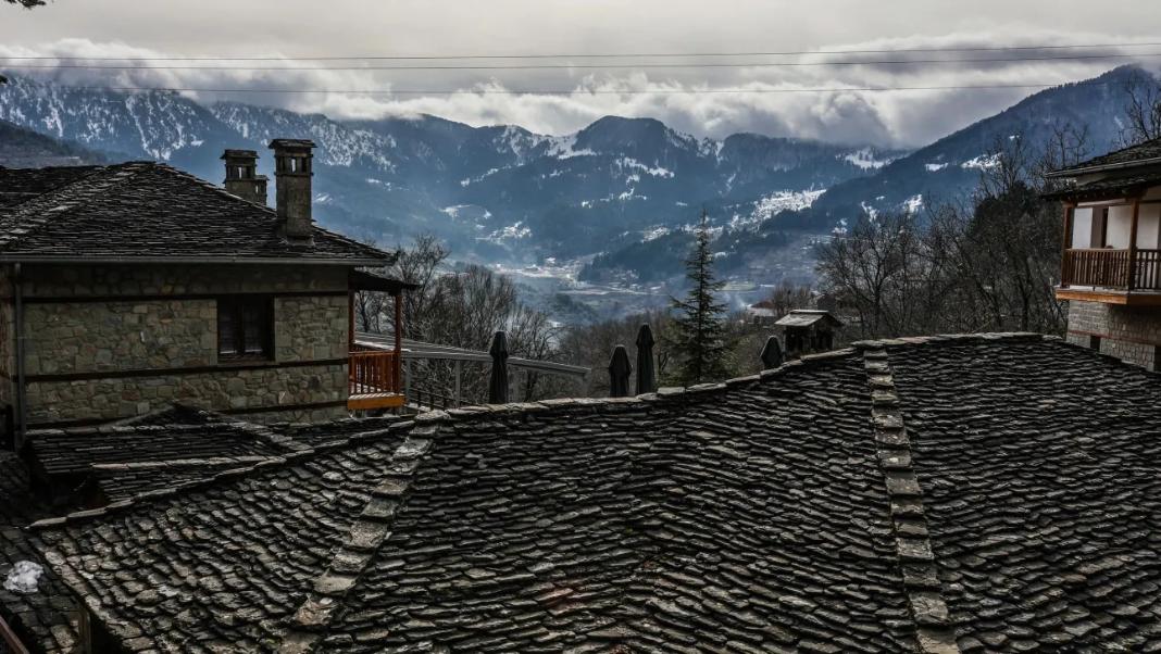 Voucher κοινωνικού τουρισμού ΔΥΠΑ: Ποιες υπηρεσίες καλύπτουν και πώς να τα αξιοποιήσετε