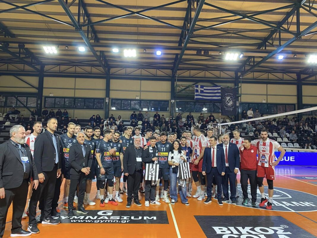 Ο ΟΦΗ έχασε από το Ολυμπιακό στο ΒΑΚ – Συγκίνηση στη βράβευση του Κ. Τσαγκατάκη