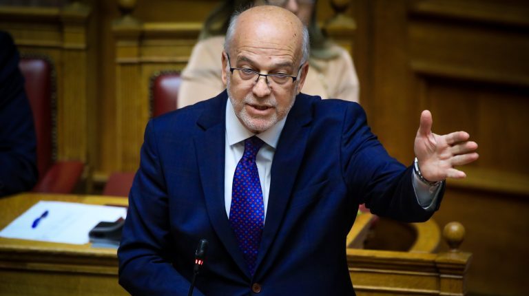 Γ. Φλωρίδης: Κινδύνευσε η ζωή 20 καρκινοπαθών λόγω της κατάληψης του αεροδρομίου στο Ηράκλειο