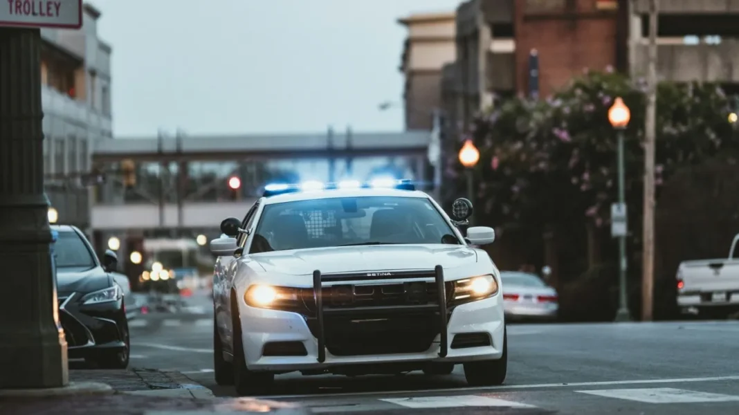 ΗΠΑ: Δύο τραυματίες από πυροβολισμούς της αστυνομίας μετανάστευσης στο Μέριλαντ