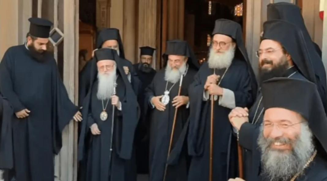 Συνοδική σύσκεψη με πολλές… διαρροές