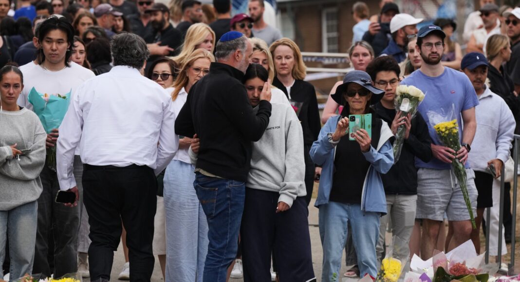 Αυστραλία: 59 κατηγορίες σε βάρος του μακελάρη της παραλίας Μπόνταϊ