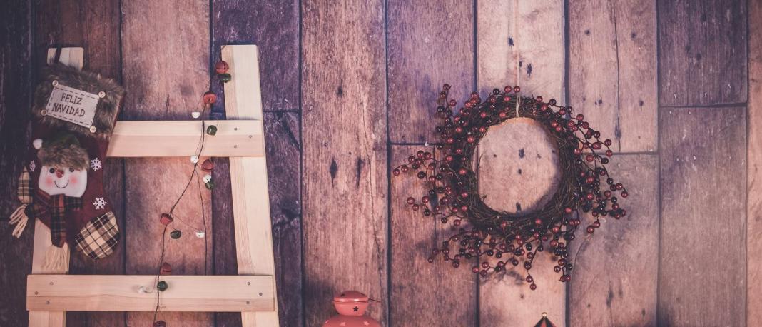 Δώρο Χριστουγέννων 2025: Ποιοι το δικαιούνται – Υπολογίστε το online