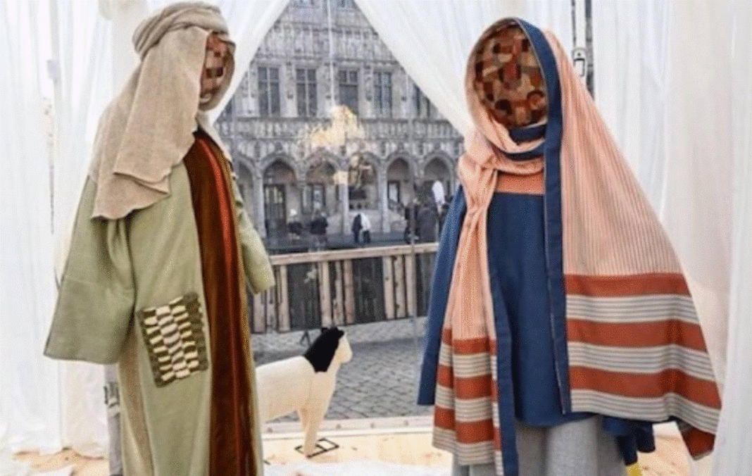 Βανδάλισαν φάτνη γιατί οι μορφές των συμμετεχόντων δεν είχαν πρόσωπο