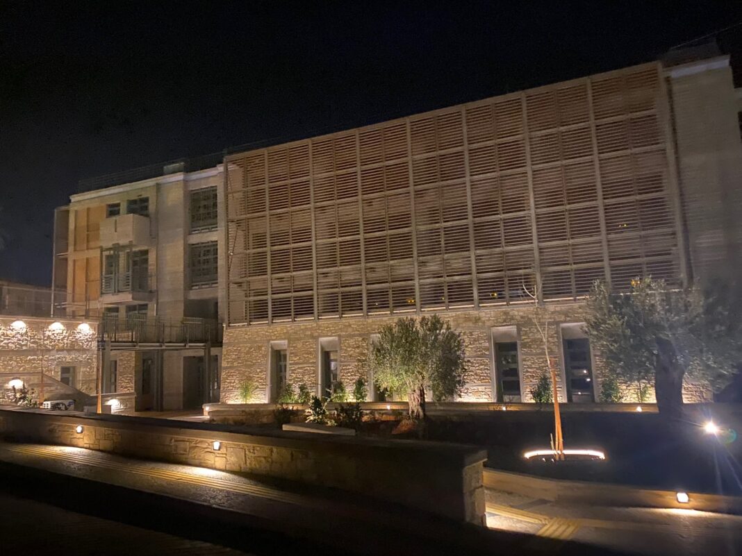 Έτοιμο το νέο κτήριο της Περιφέρειας στον Λάκκο!