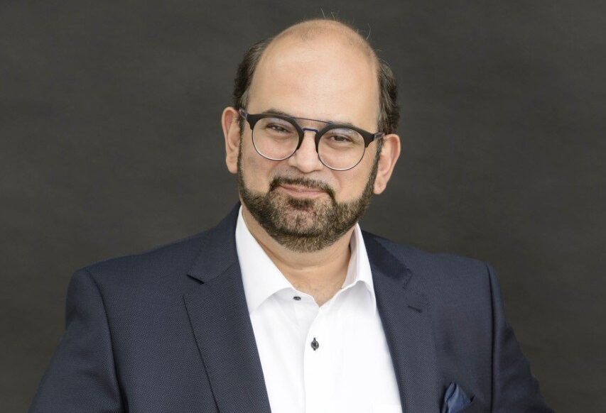 Η Κύπρος θέλει τον…Μύρωνα Μιχαηλίδη!