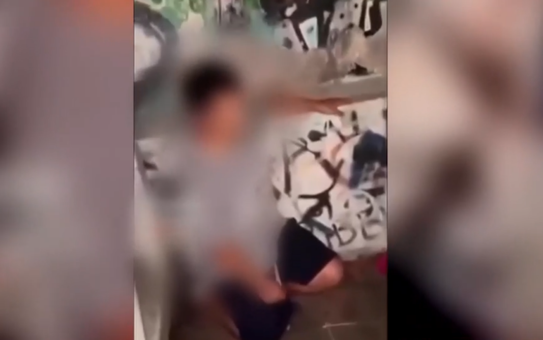 Στη φυλακή και οι 12 που διακινούσαν κοκαΐνη και κάνναβη μέσα σε σχολεία στην Αττική