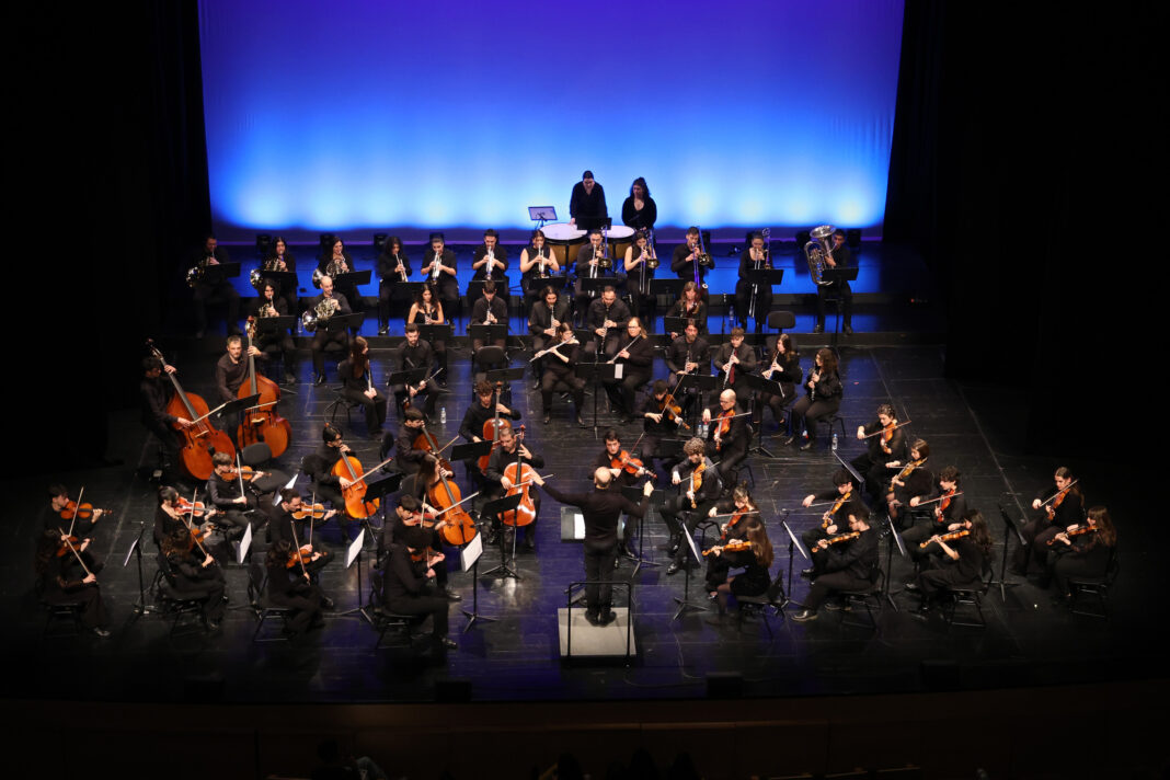 Συγκίνηση στην επετειακή συναυλία για τα 10 χρόνια της Συμφωνικής Ορχήστρας Νέων Δήμου Ηρακλείου