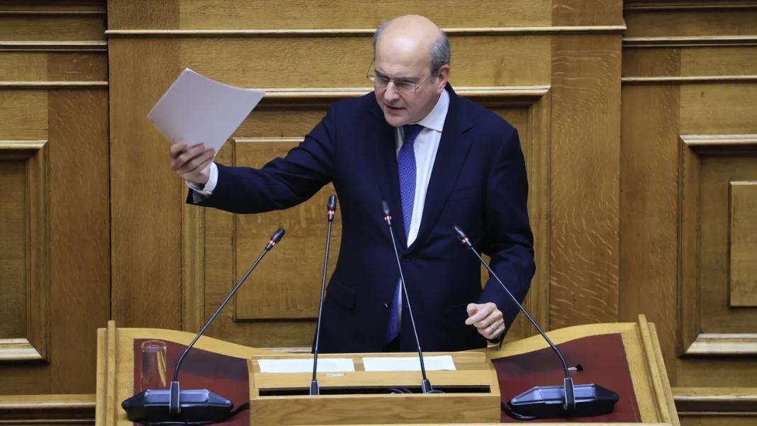 Κ. Χατζηδάκης: 600 εκατ. ευρώ έως το τέλος του 2025 στους αγρότες – Αυτή είναι η πρόσθετη στήριξη