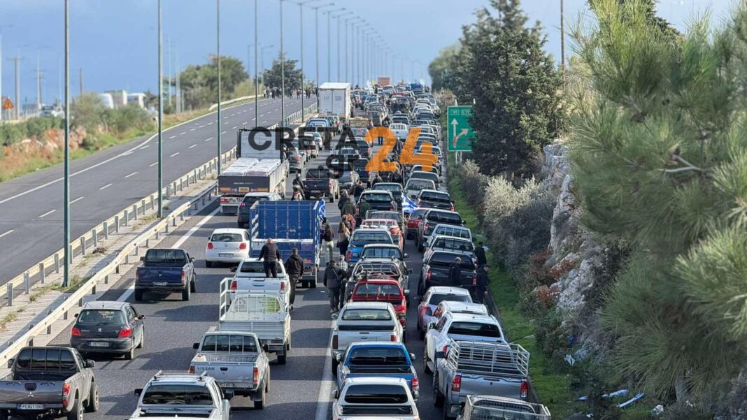 ”Γέμισε” αγροτικά ο ΒΟΑΚ – κλειστό το ρεύμα προς αεροδρόμιο!