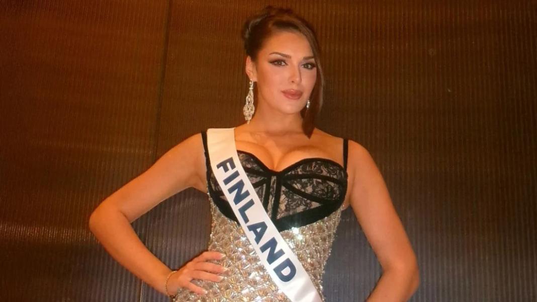 Σάλος στη Φινλανδία μετά τη «ρατσιστική» χειρονομία της Miss Finland – Της πήραν τον τίτλο
