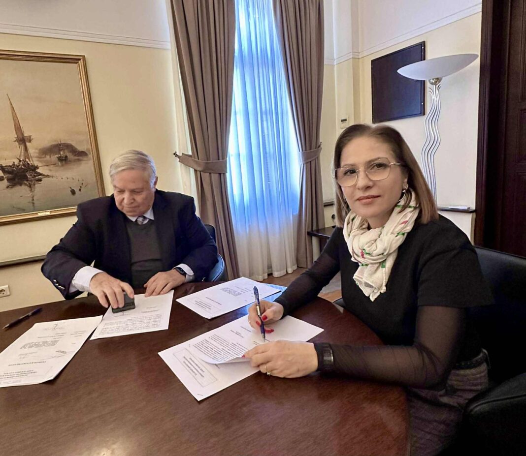 Έρχεται το 2026 και μαζί οι… κατεδαφίσεις αυθαιρέτων σε αιγιαλό και παραλίες – Έπεσαν οι υπογραφές για την σύμβαση