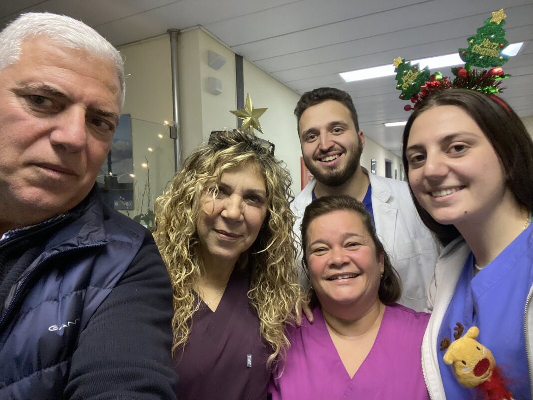 Νύχτα Χριστουγέννων στο Νοσοκομείο Χανίων: To «ευχαριστώ» του Γιώργου Μπέα