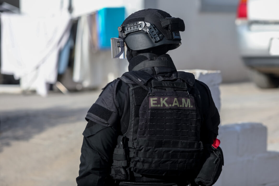 Μεγάλη επιχείρηση της ΕΛ.ΑΣ. στην Αττική για σπείρα που διέπραττε κλοπές και απάτες