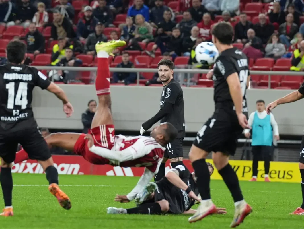 Έπεσε… αμαχητί στο Φάληρο ο ΟΦΗ, έχασε με 3-0 από τον Ολυμπιακό