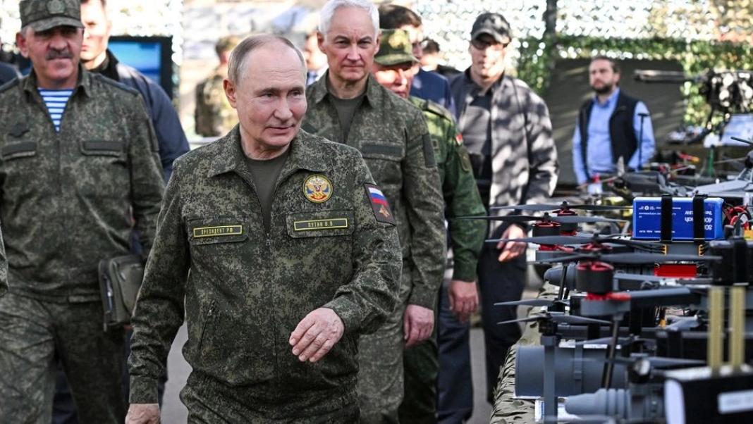 Πούτιν: Αν η Ευρώπη θέλει πόλεμο τώρα, τότε η Ρωσία είναι έτοιμη