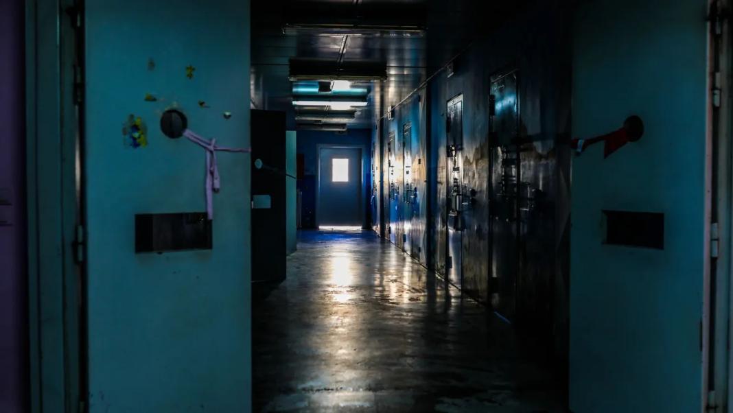 Βόλος: Άγρια συμπολοκή ανηλίκων σε φυλακή – Στο νοσοκομείο ένας