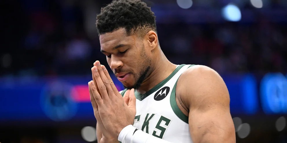 Αποχωρεί ο Αντετοκούνμπο από τους Μπακς; Η «εξαφάνιση» των φωτογραφιών από τα social και οι πιθανοί προορισμοί