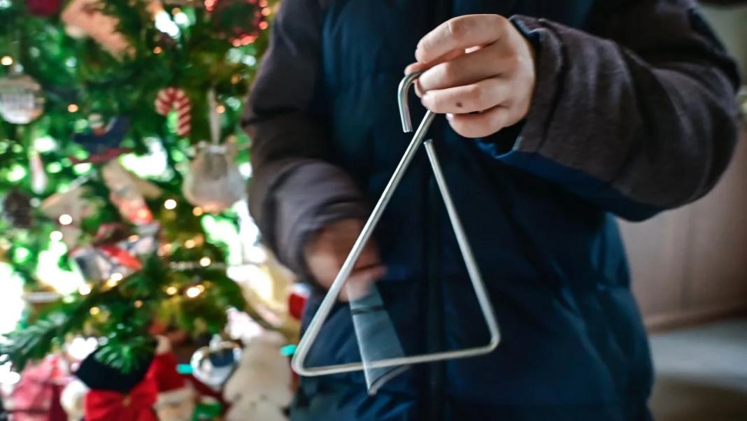 Πάτρα: Θύμα ληστείας έπεσαν παιδιά που έλεγαν τα κάλαντα – Αναζητούνται οι δράστες